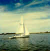 sailing1.jpg (16841 bytes)